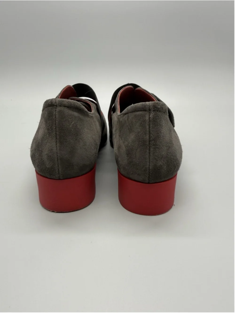 Sabrinas Made In Spain Men’s Shoes Suede Slip On Gray And Red Size 39